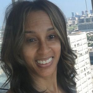 Meet your Posher, Cynthia